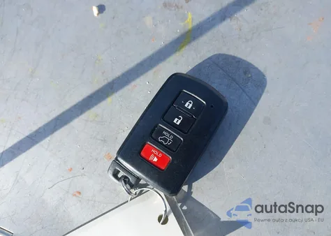 2018 Toyota Highlander Xle from USA, damaged, VIN 5TDJZRFH8JS525205